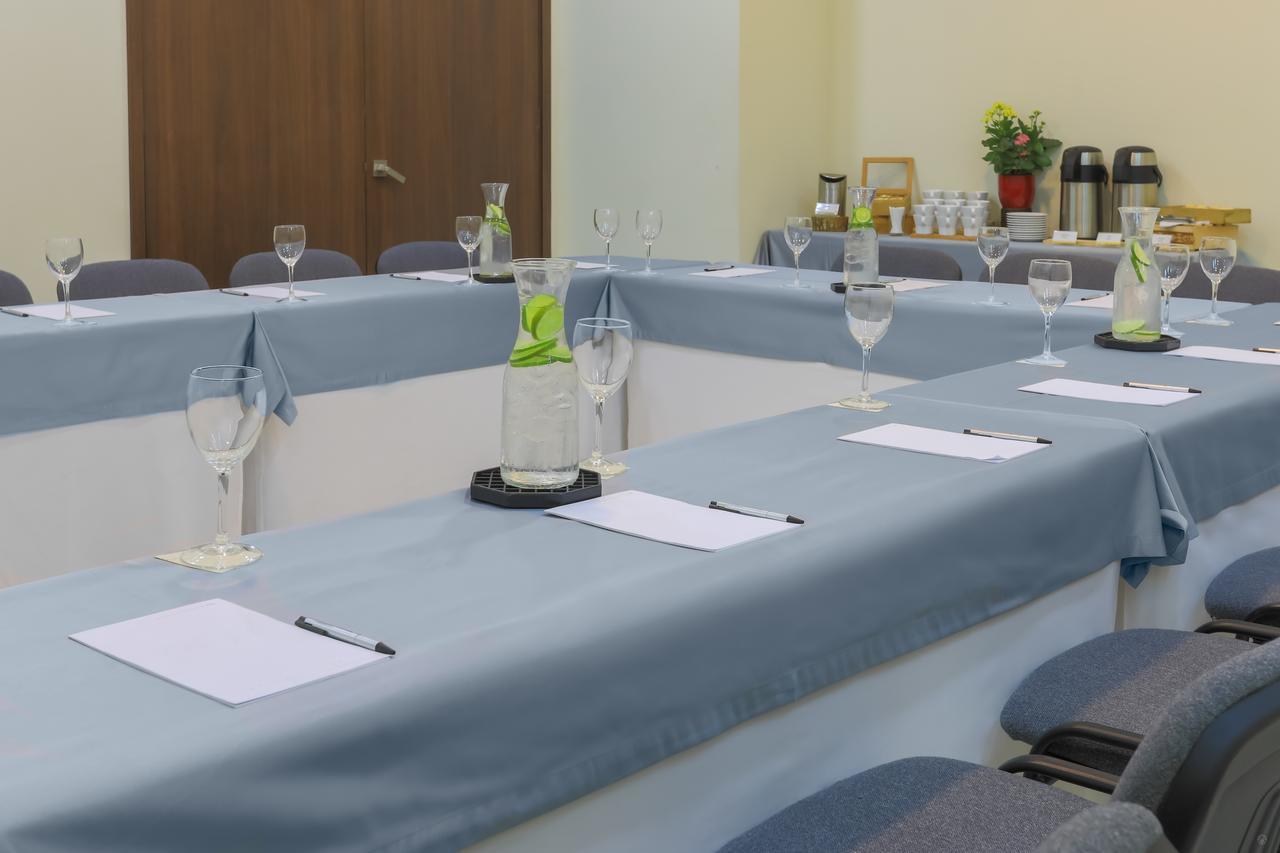Ghl Collection Barranquilla Hotel Luaran gambar Meeting room